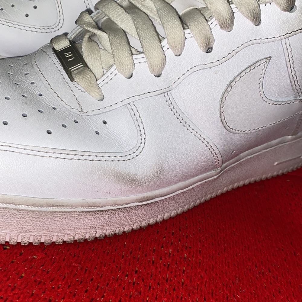 Af1 - Picture 3 of 6